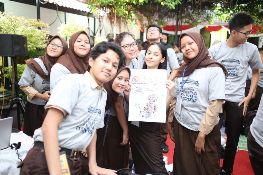 Diskusi Penanaman Karakter Tingkat SMP dan SMA